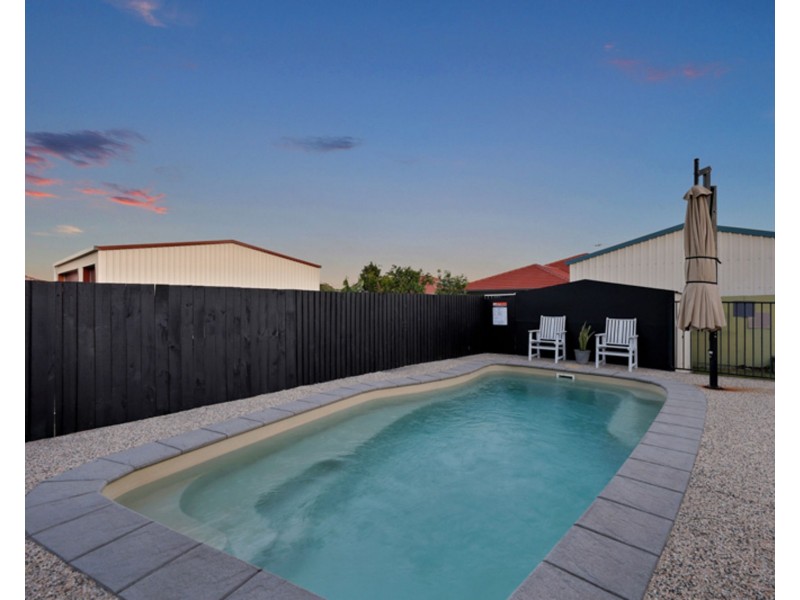 15 Madison Avenue, Glenella QLD 4740