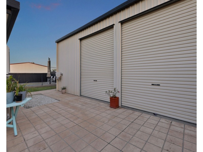 15 Madison Avenue, Glenella QLD 4740
