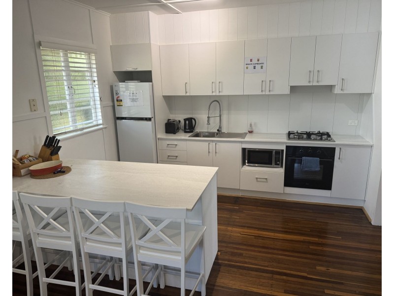 4/6a Forth Street, South Mackay QLD 4740