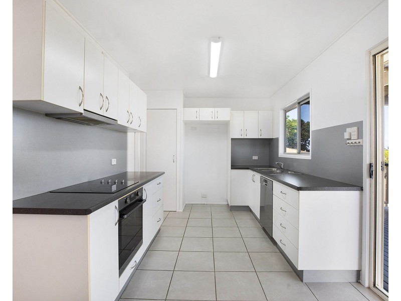 25768 Peak Downs Highway, Walkerston QLD 4751