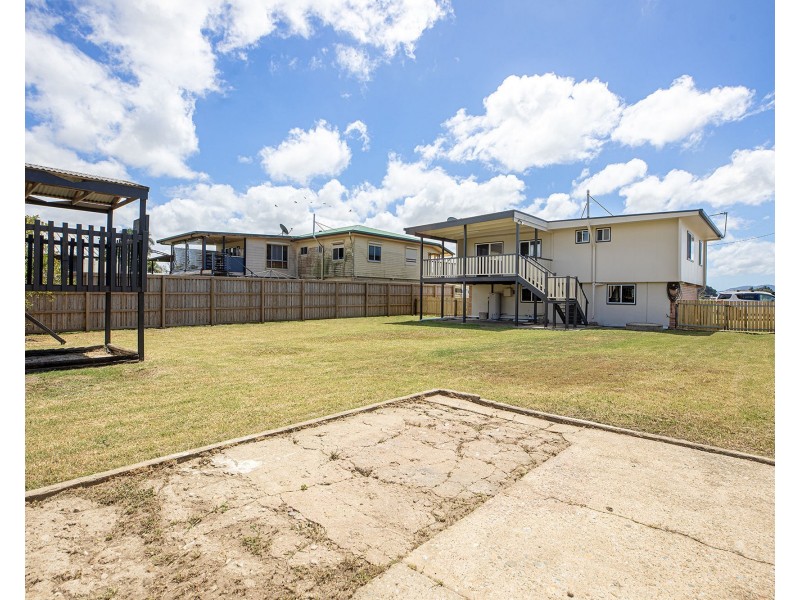 25768 Peak Downs Highway, Walkerston QLD 4751