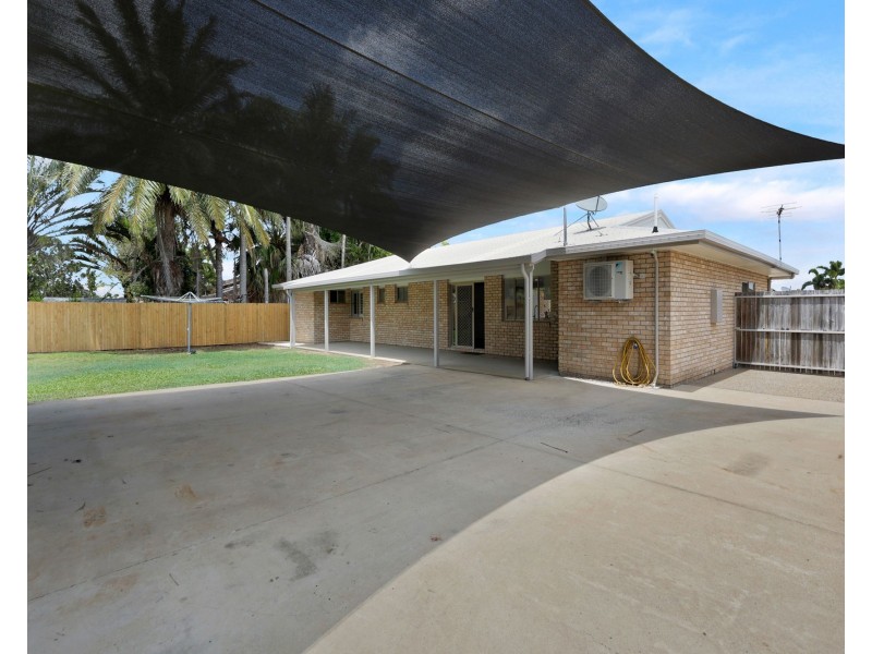 4 Dundee Court, Beaconsfield QLD 4740