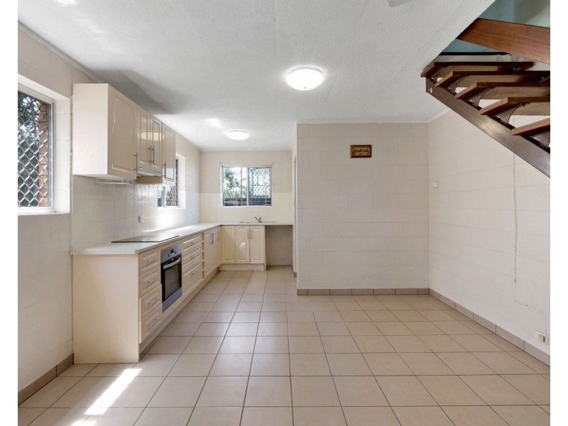 1/8 Hague Street, East Mackay QLD 4740