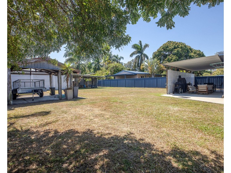 24 Pratt Street, South Mackay QLD 4740