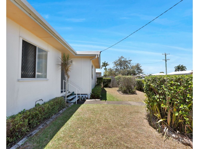 72 Pratt Street, South Mackay QLD 4740