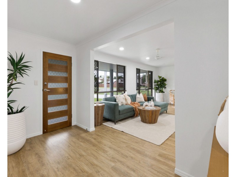 6 Anglers Parade, Blacks Beach QLD 4740