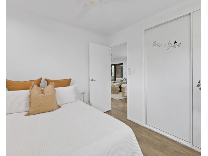 6 Anglers Parade, Blacks Beach QLD 4740