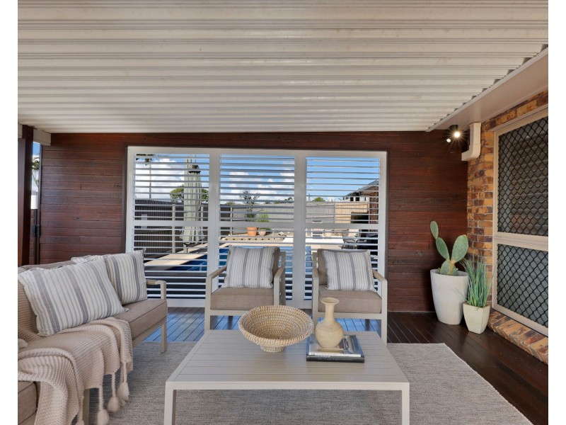 7 Hughes Street, Glenella QLD 4740