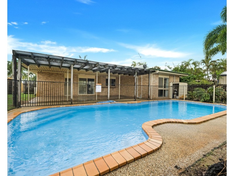 28 Elizabeth Drive, Bucasia QLD 4750