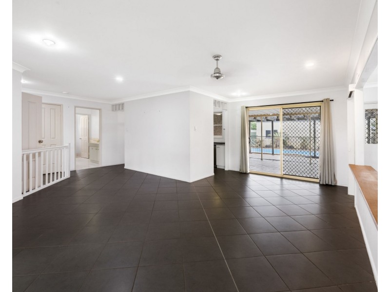 28 Elizabeth Drive, Bucasia QLD 4750