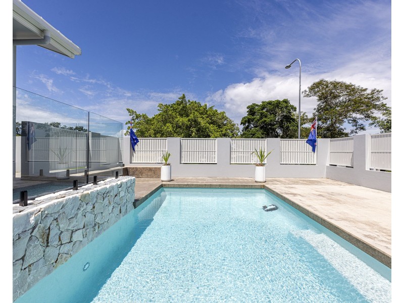 59 Hicks Road, Glenella QLD 4740