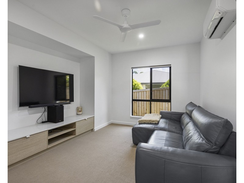 59 Hicks Road, Glenella QLD 4740