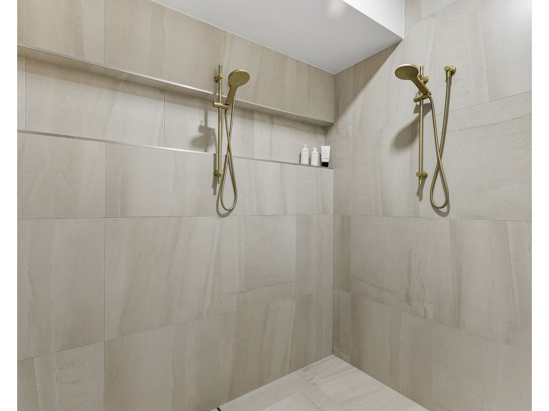 59 Hicks Road, Glenella QLD 4740