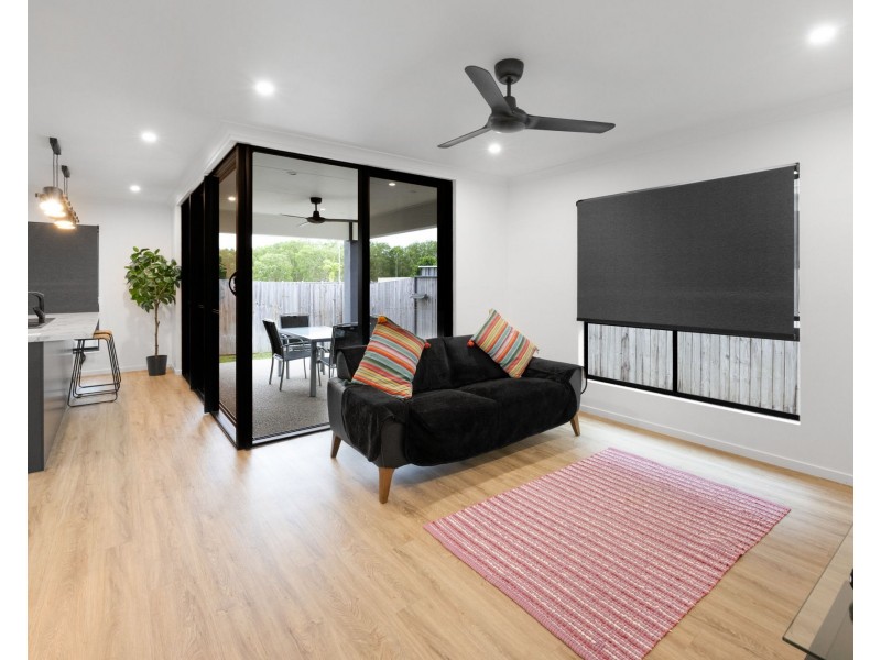 5 Jennifer Court, Bucasia QLD 4750