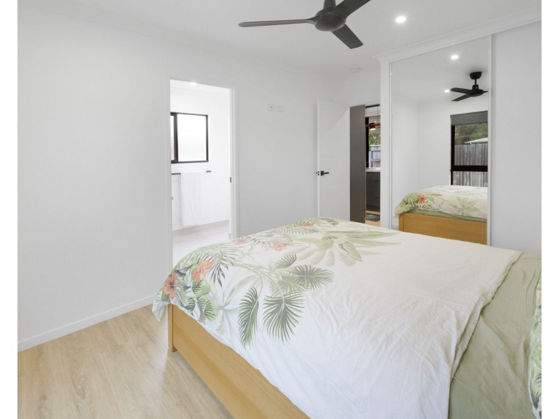 5 Jennifer Court, Bucasia QLD 4750