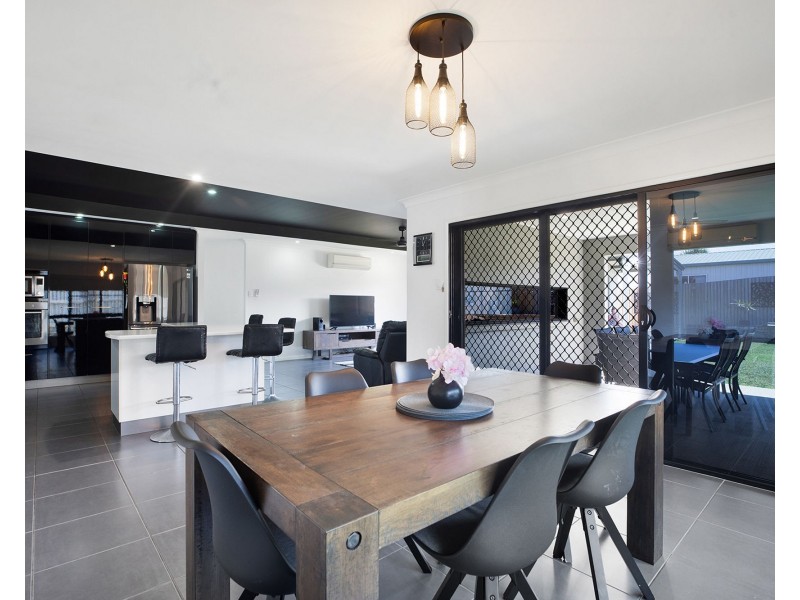 32 Eileen Street, Walkerston QLD 4751