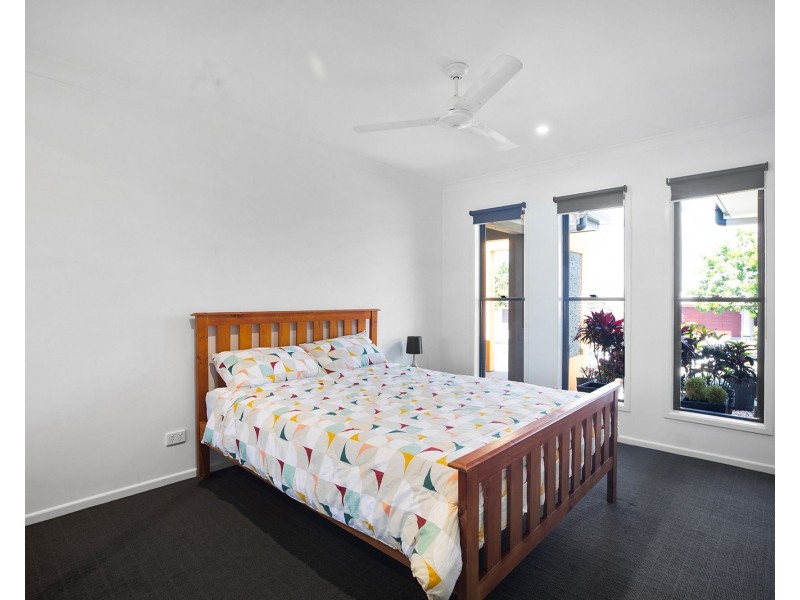 32 Eileen Street, Walkerston QLD 4751