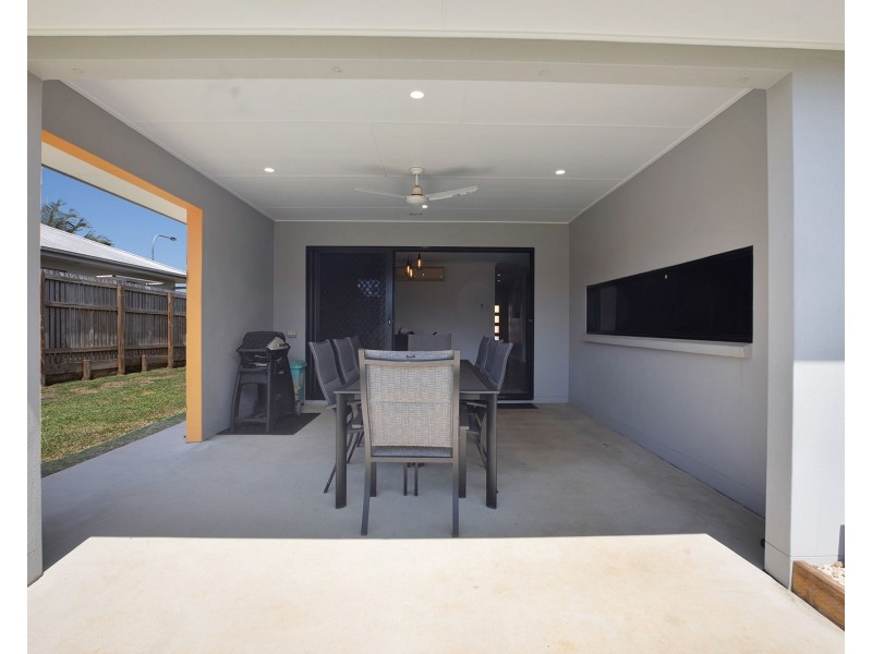 32 Eileen Street, Walkerston QLD 4751
