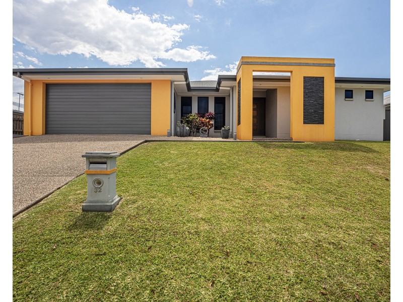 32 Eileen Street, Walkerston QLD 4751