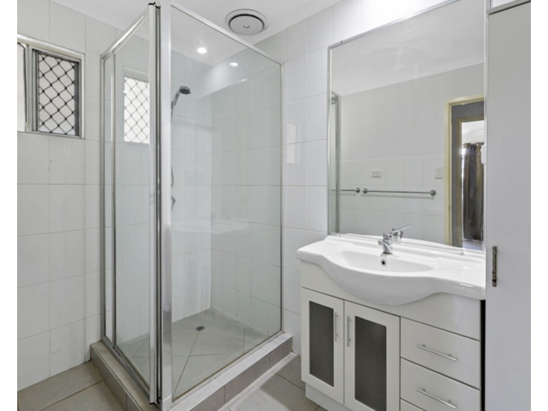 10 Eaglemount Road, Andergrove QLD 4740