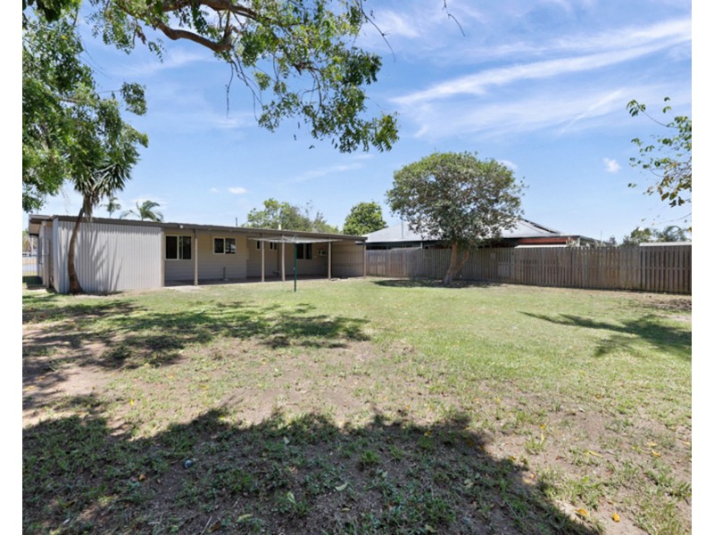 10 Eaglemount Road, Andergrove QLD 4740