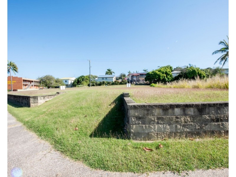 Lot 9/12 Crichton Street, Sarina Beach QLD 4737
