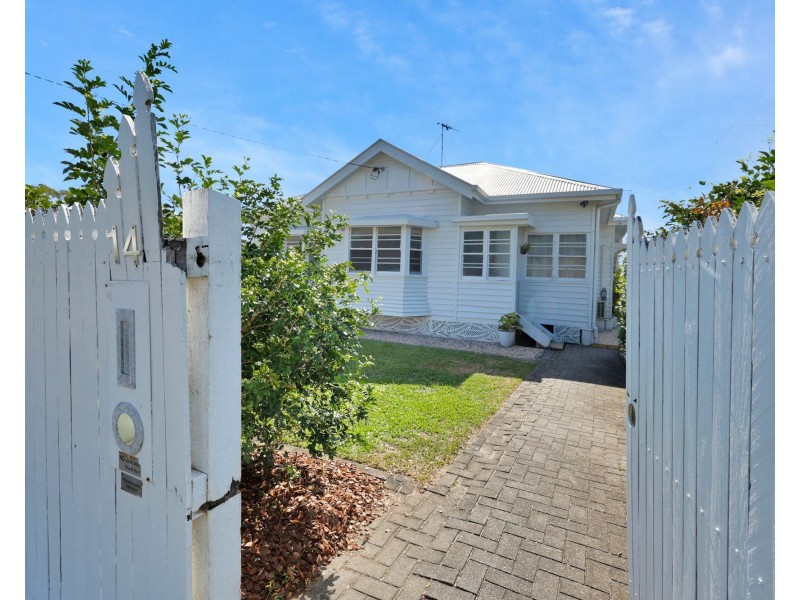 14 Forth Street, South Mackay QLD 4740