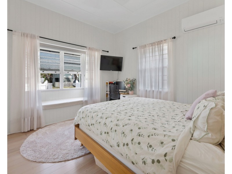 14 Forth Street, South Mackay QLD 4740