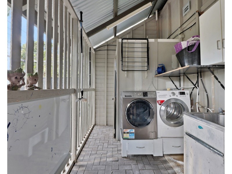 14 Forth Street, South Mackay QLD 4740