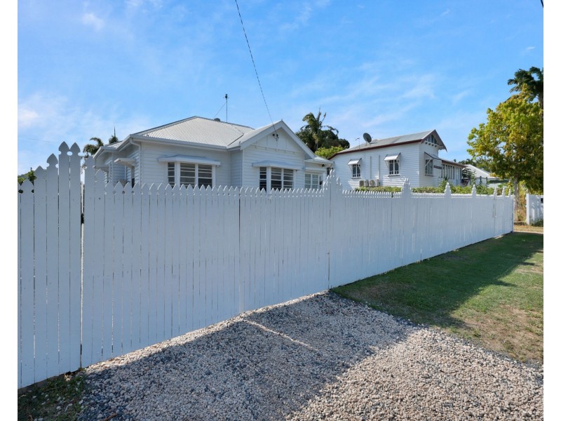 14 Forth Street, South Mackay QLD 4740
