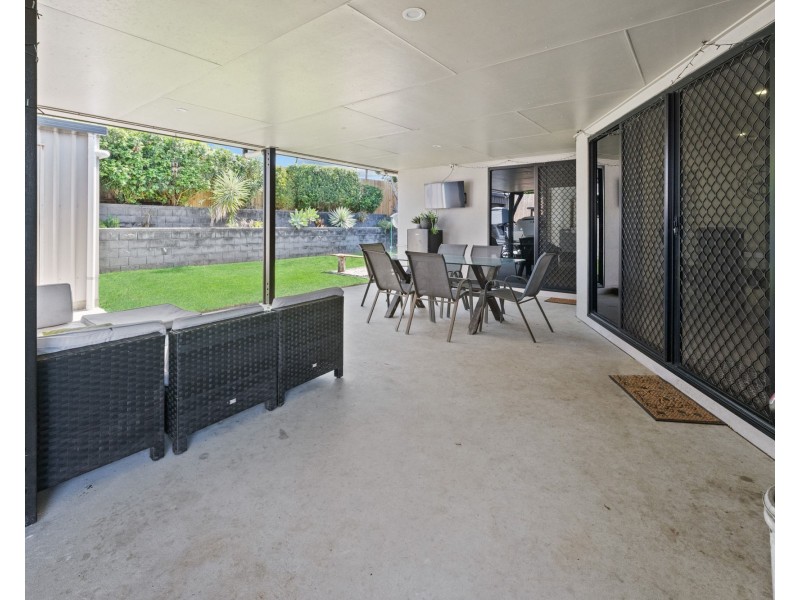 21 Turnbuckle Street, Bucasia QLD 4750