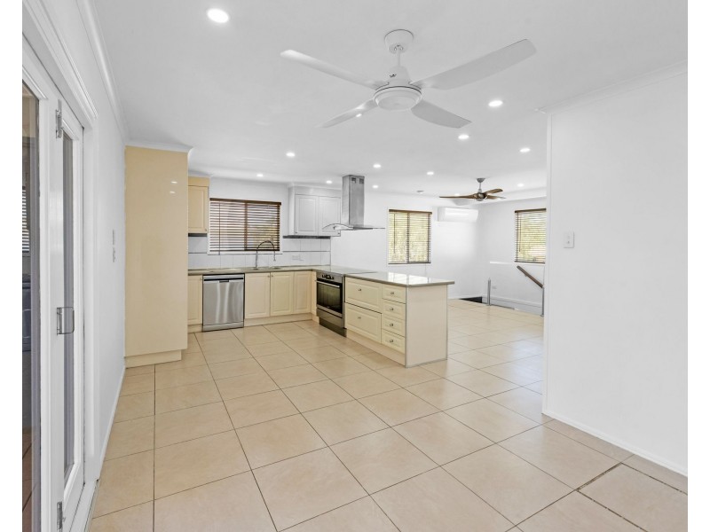 11 The Barons Drive, Andergrove QLD 4740