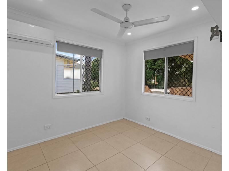 11 The Barons Drive, Andergrove QLD 4740