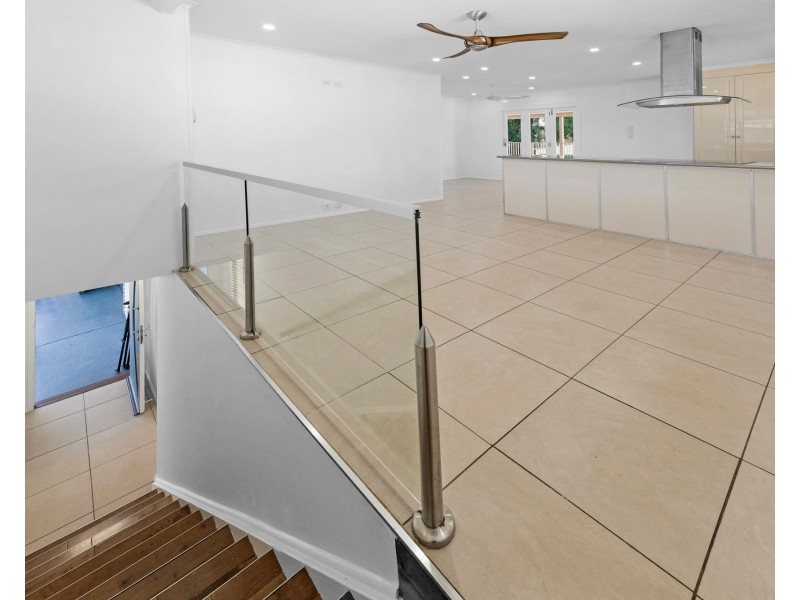 11 The Barons Drive, Andergrove QLD 4740