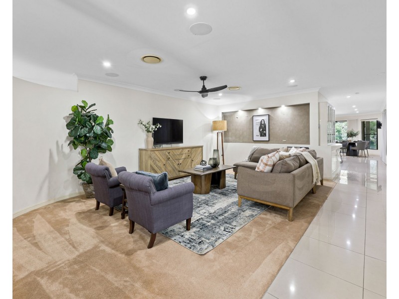 22 Windmill Crossing, Mount Pleasant QLD 4740