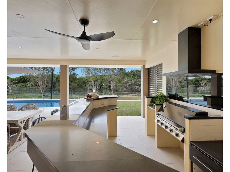 22 Windmill Crossing, Mount Pleasant QLD 4740
