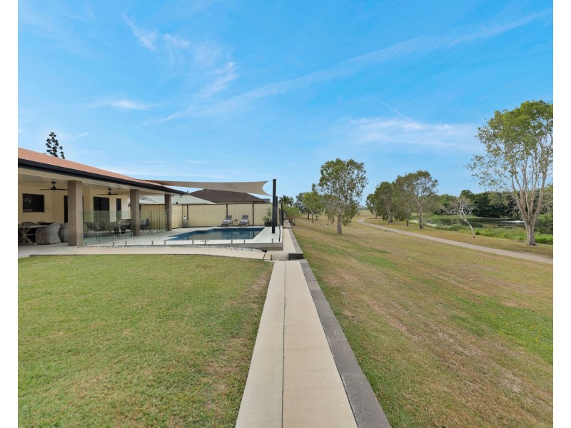 22 Windmill Crossing, Mount Pleasant QLD 4740