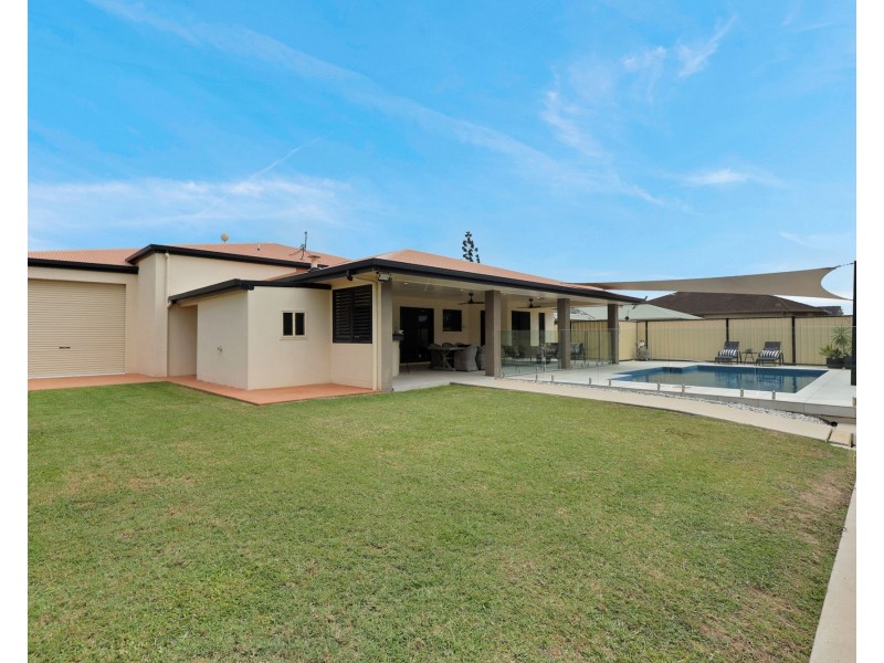 22 Windmill Crossing, Mount Pleasant QLD 4740