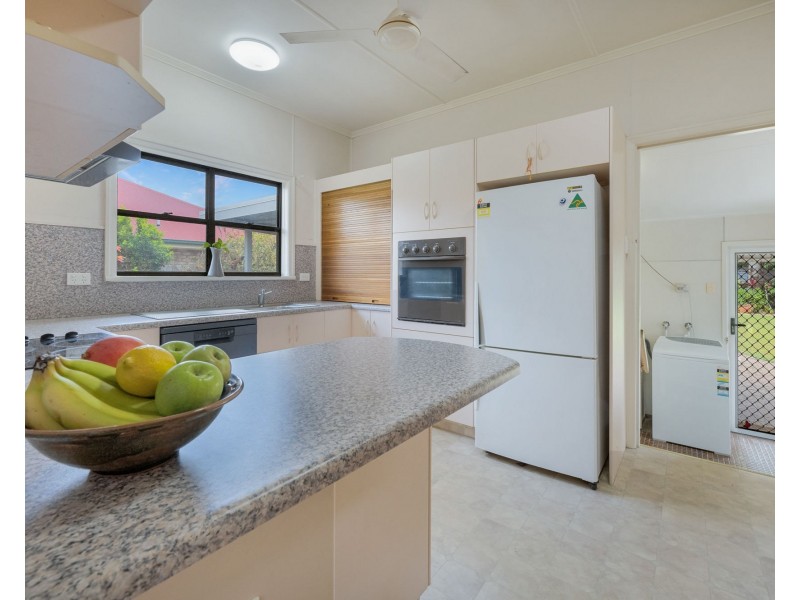28 Mackenzie Street, West Mackay QLD 4740