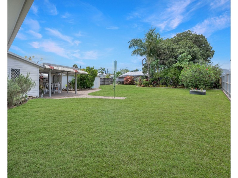 28 Mackenzie Street, West Mackay QLD 4740