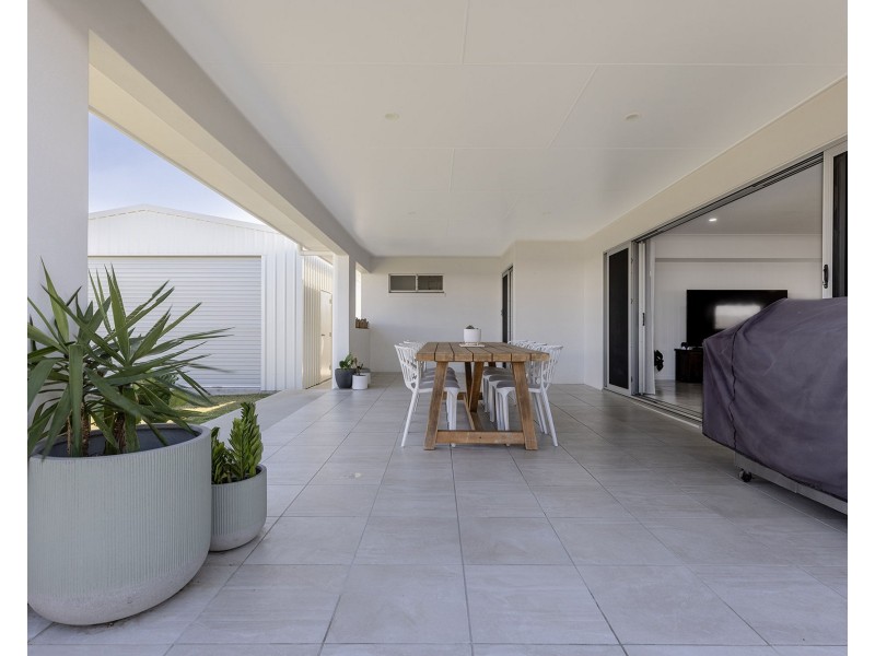 8 Olivia Place, Richmond QLD 4740