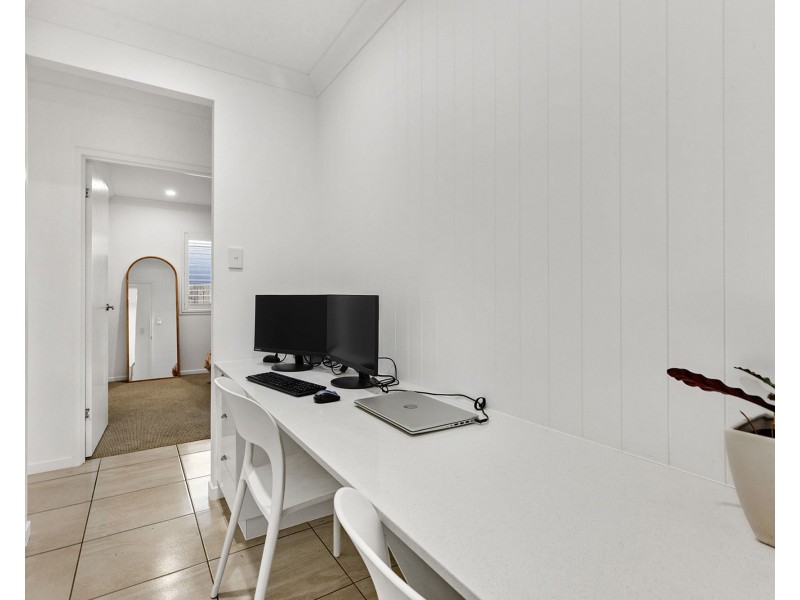 8 Olivia Place, Richmond QLD 4740