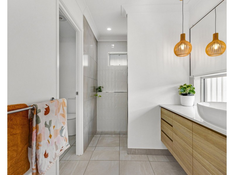 8 Olivia Place, Richmond QLD 4740