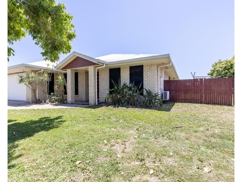 27 Vidar Crescent, Ooralea QLD 4740