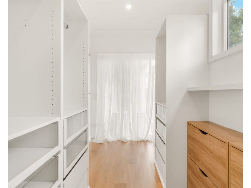 6 Jessika Court, Andergrove QLD 4740