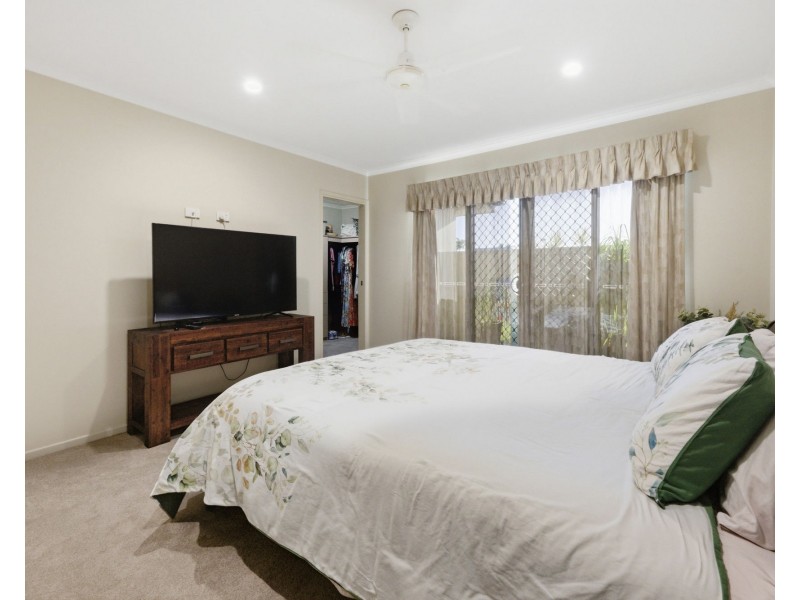 85 Gingham Street, Glenella QLD 4740