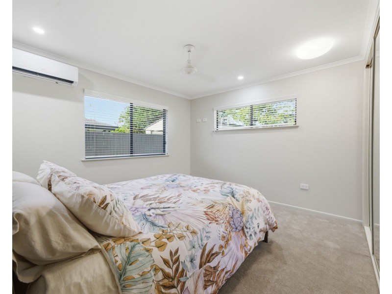 85 Gingham Street, Glenella QLD 4740