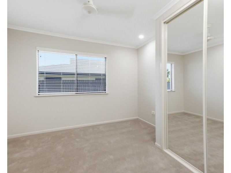 85 Gingham Street, Glenella QLD 4740