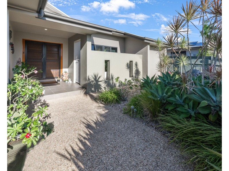 85 Gingham Street, Glenella QLD 4740