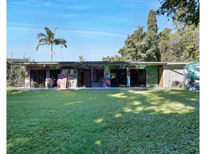 1195 Calen Mount Charlton Road, Mount Charlton QLD 4741